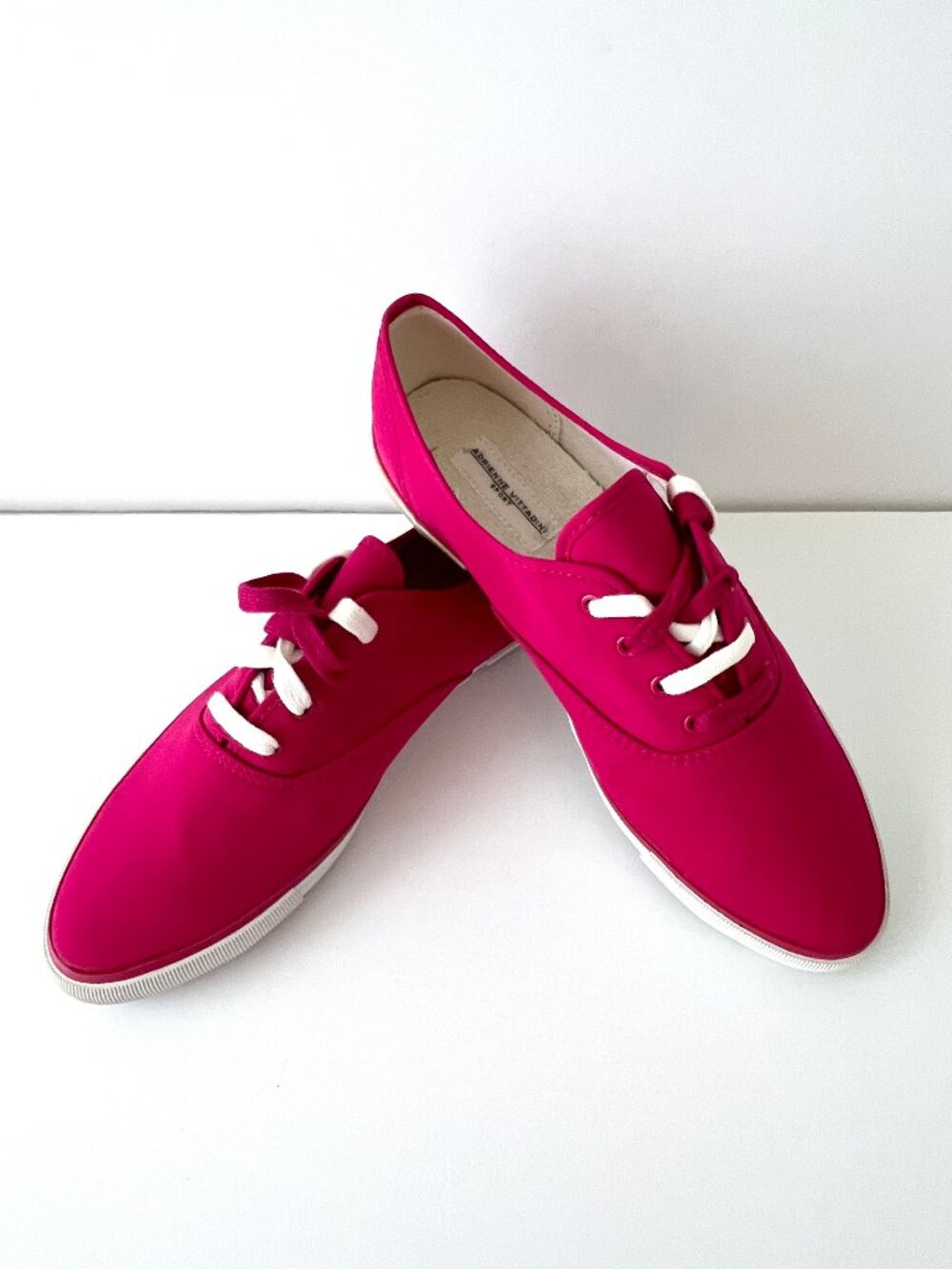 Adrienne Vittadini SPORT Sneakers, Fuchsia Pink Rare Misprint,  Deadstock Sz 9.5